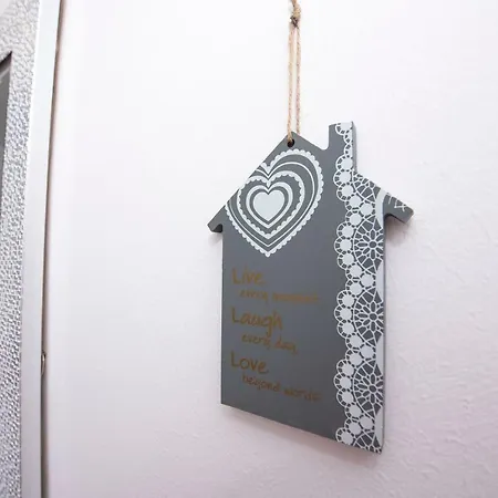 Center شقة زادار